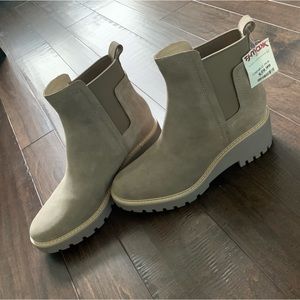 Dolce Vita Suede Boots